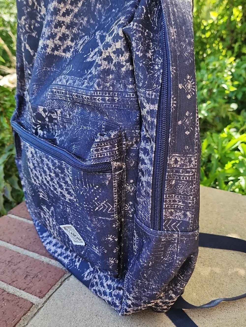NWOT Billabong Navy Blue/Tan Patterned Backpack